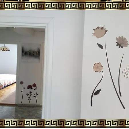 Mediterranea Turquoise With Three In First Floor Διαμέρισμα *