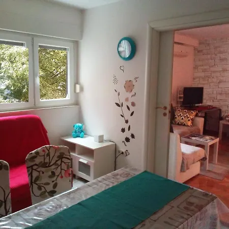 Διαμέρισμα Mediterranea Turquoise With Three In First Floor *