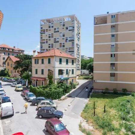 Διαμέρισμα Mediterranea Turquoise With Three In First Floor Σπλιτ